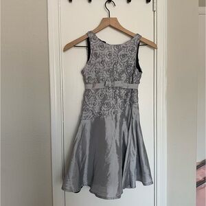 Isobella & Chloe Flora Bow Silver Dress